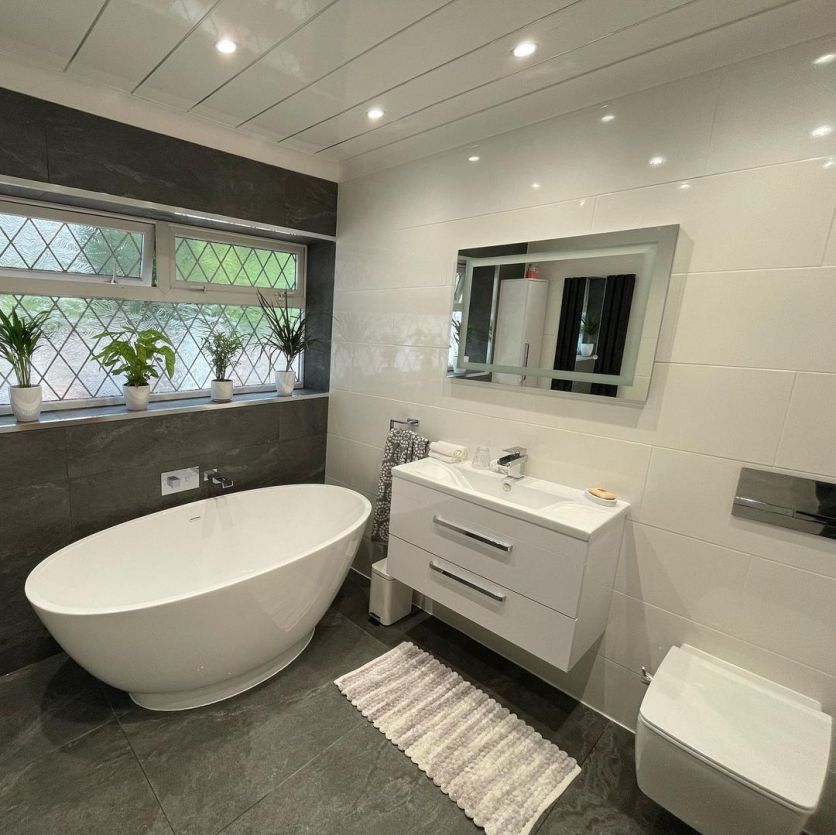 Nante White Vanity Unit with Ceramic Basin