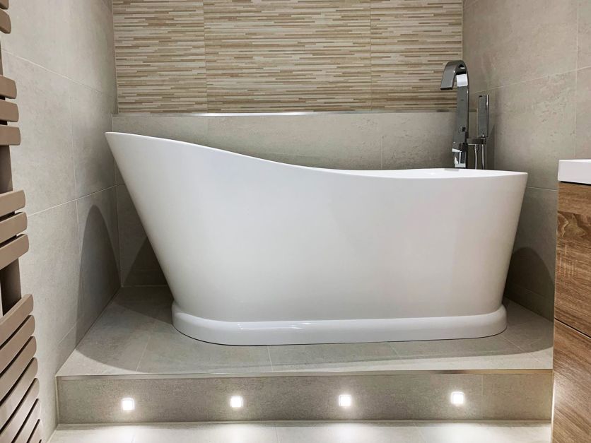 Weave Break Marfil Tile