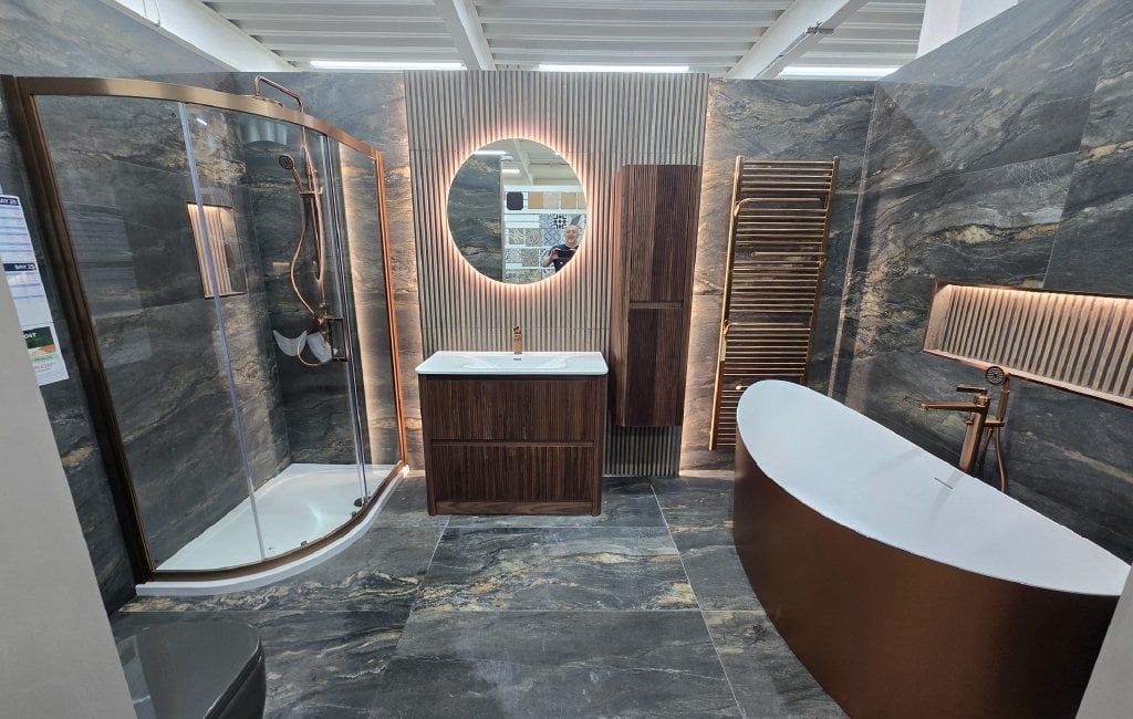 Easy Bathrooms & Tiles Aylesbury