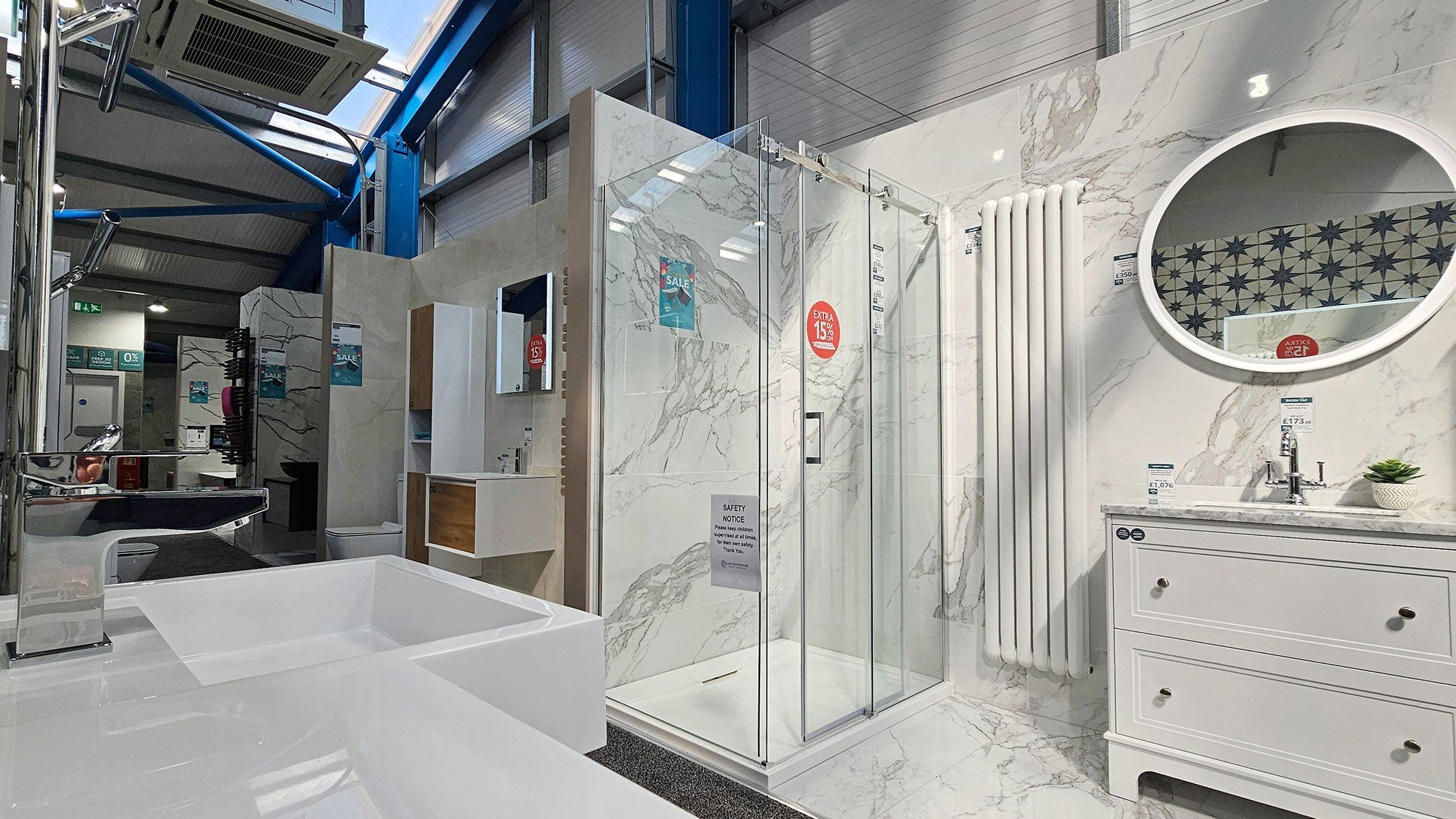 Bathroom bays at Easy Bathrooms Aberystwyth