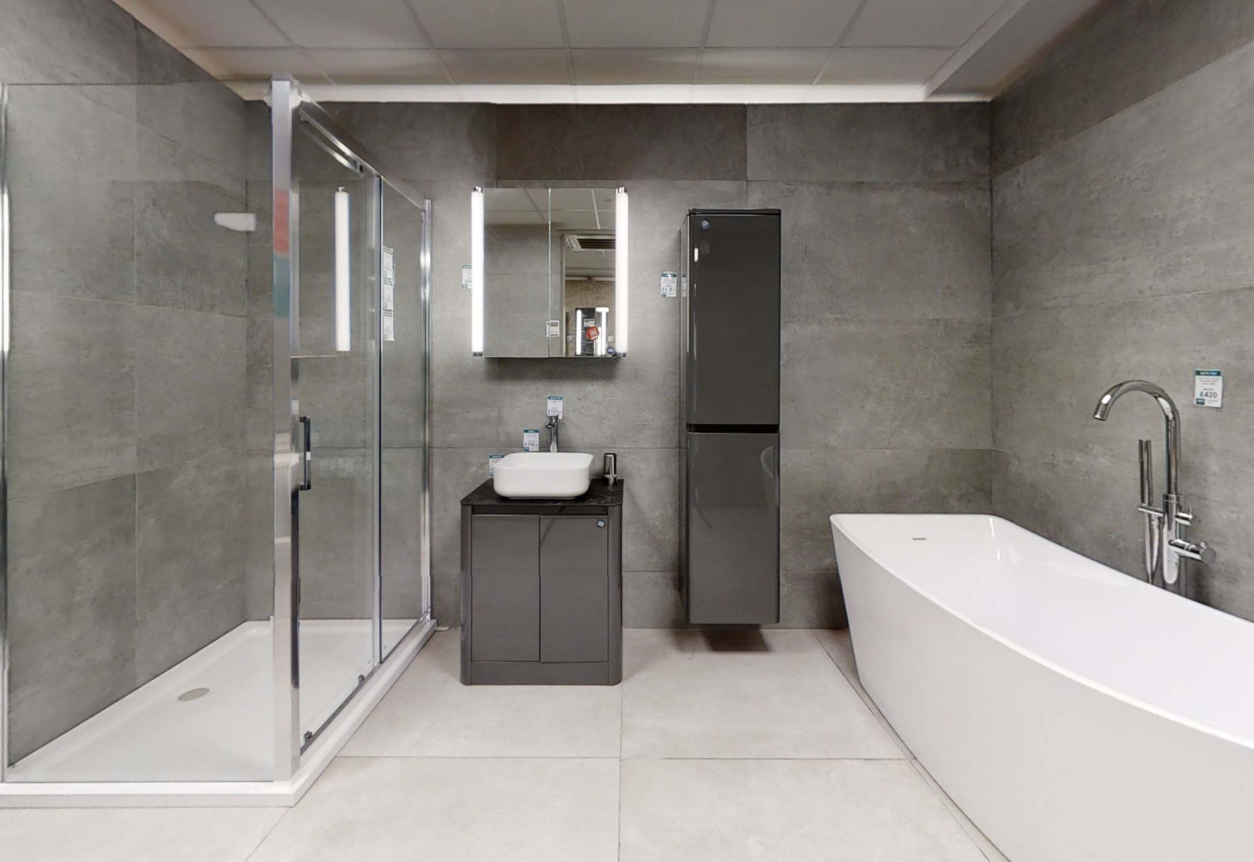 Bathroom display Lakeside Easy Bathrooms