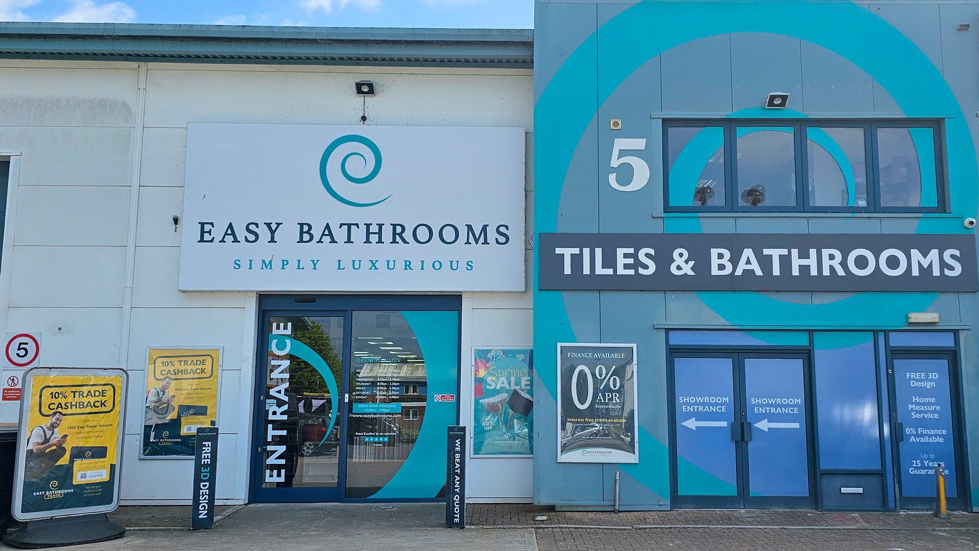 Easy Bathrooms & Tiles Showroom Newbury