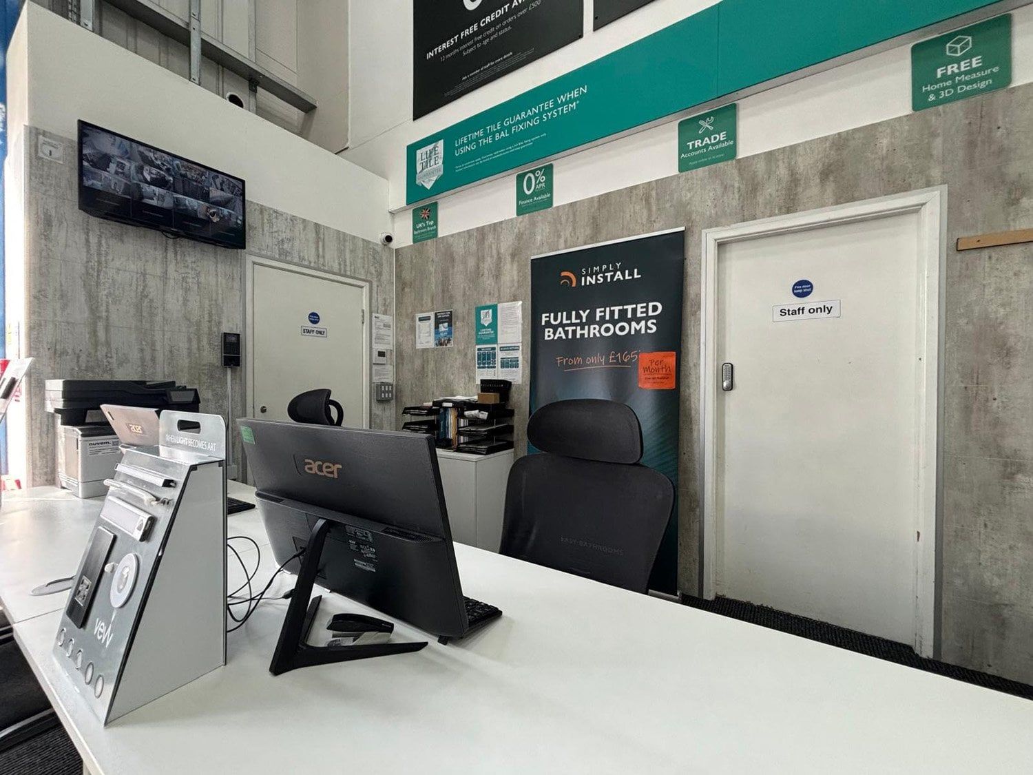 Hayes Easy Bathrooms & Tiles Showroom