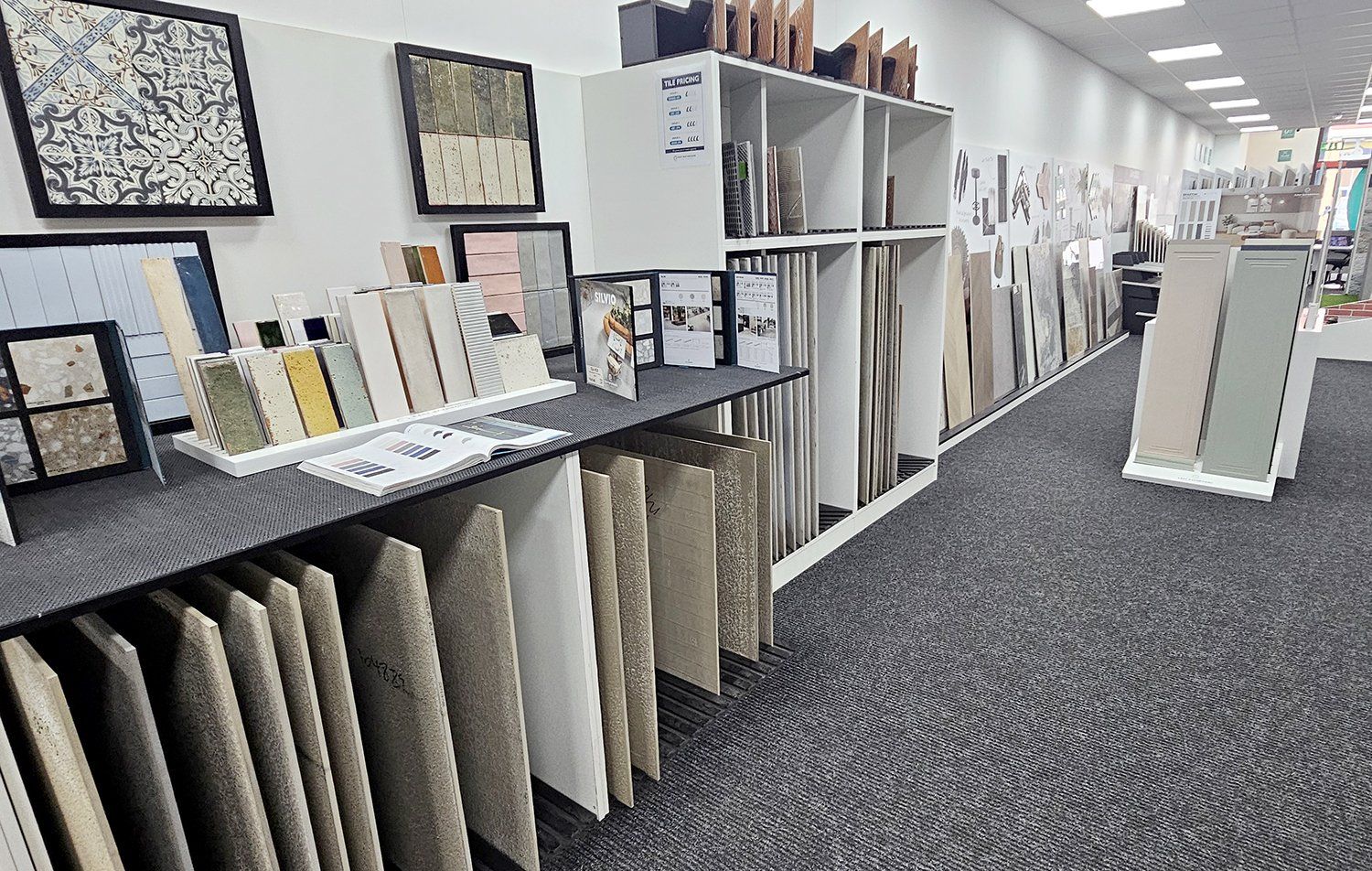 Easy Bathrooms & Tiles Brentford