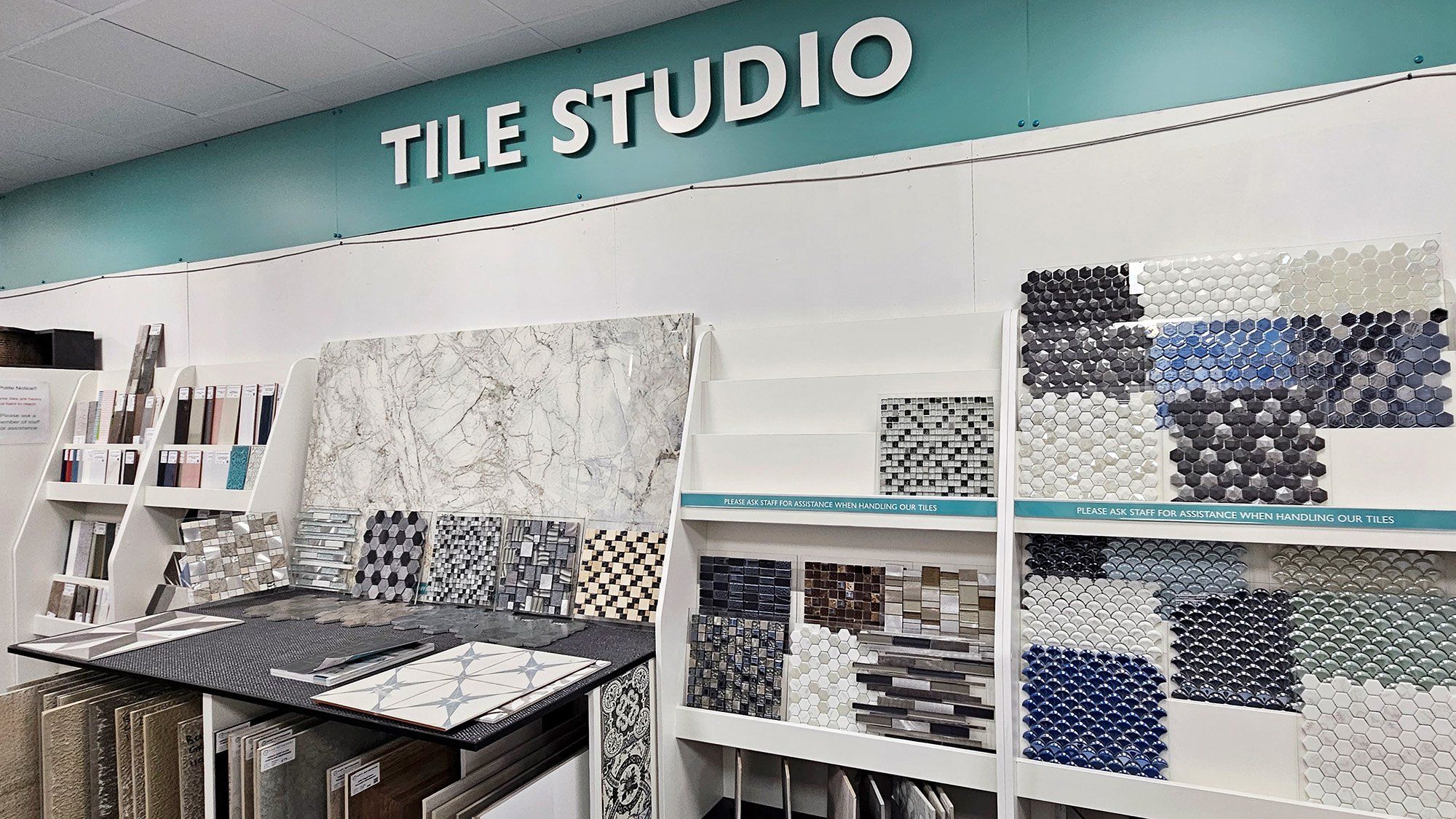 Dereham Tile Studio Easy Bathrooms