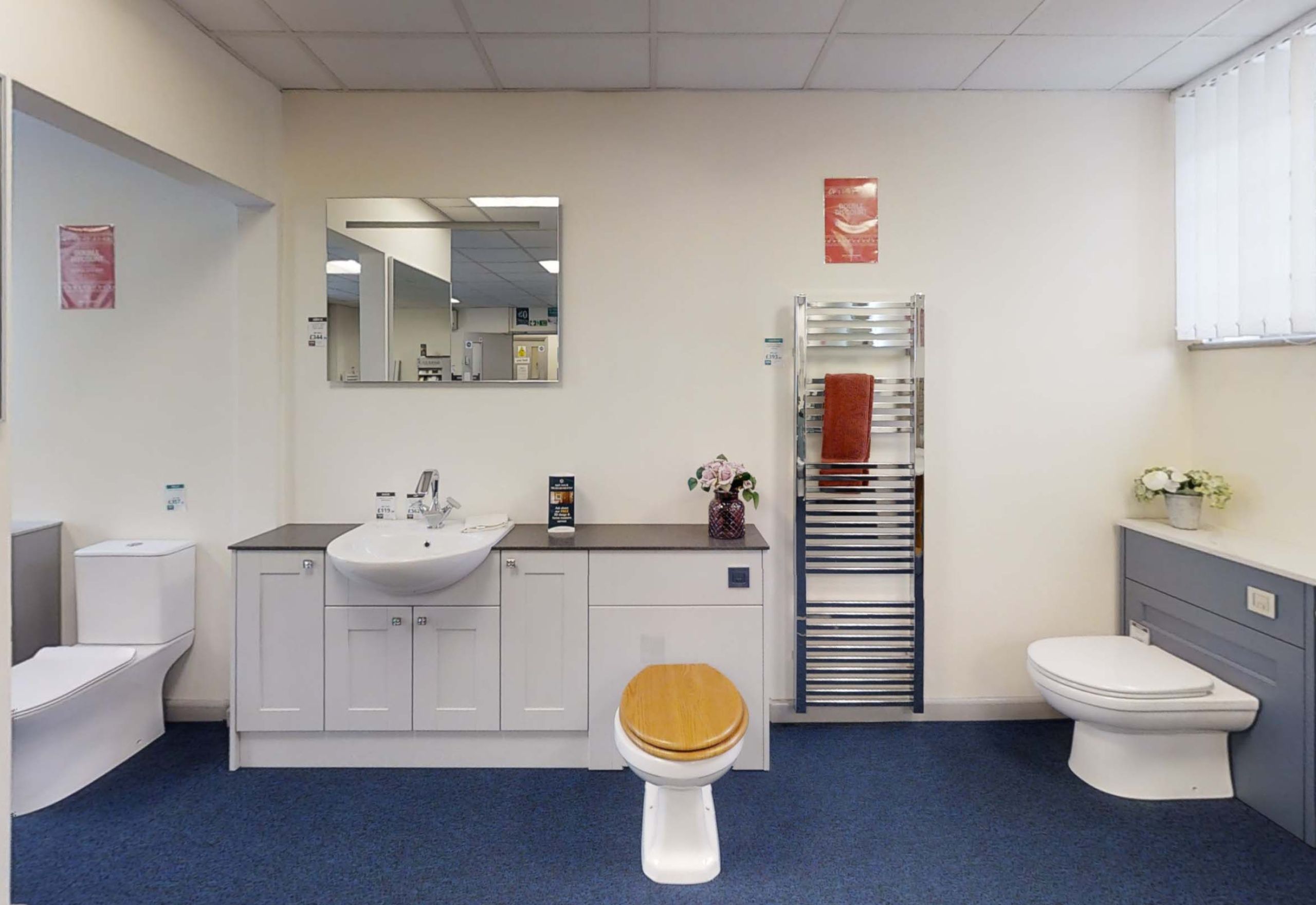 Bathroom store near Reading
