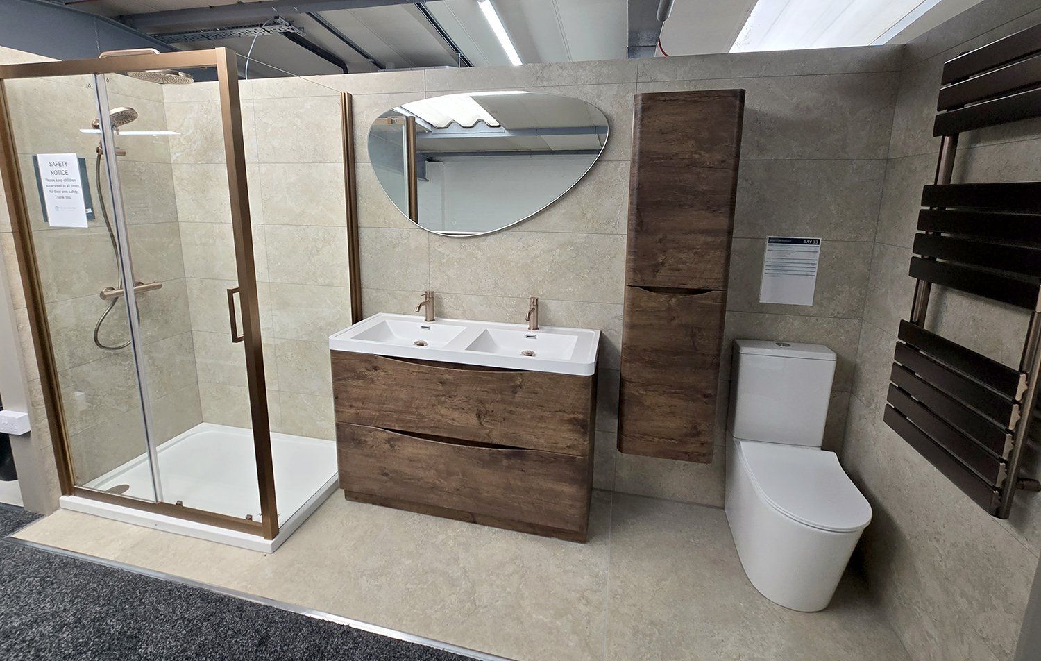 Easy Bathrooms & Tiles High Wycombe Bathroom Showroom