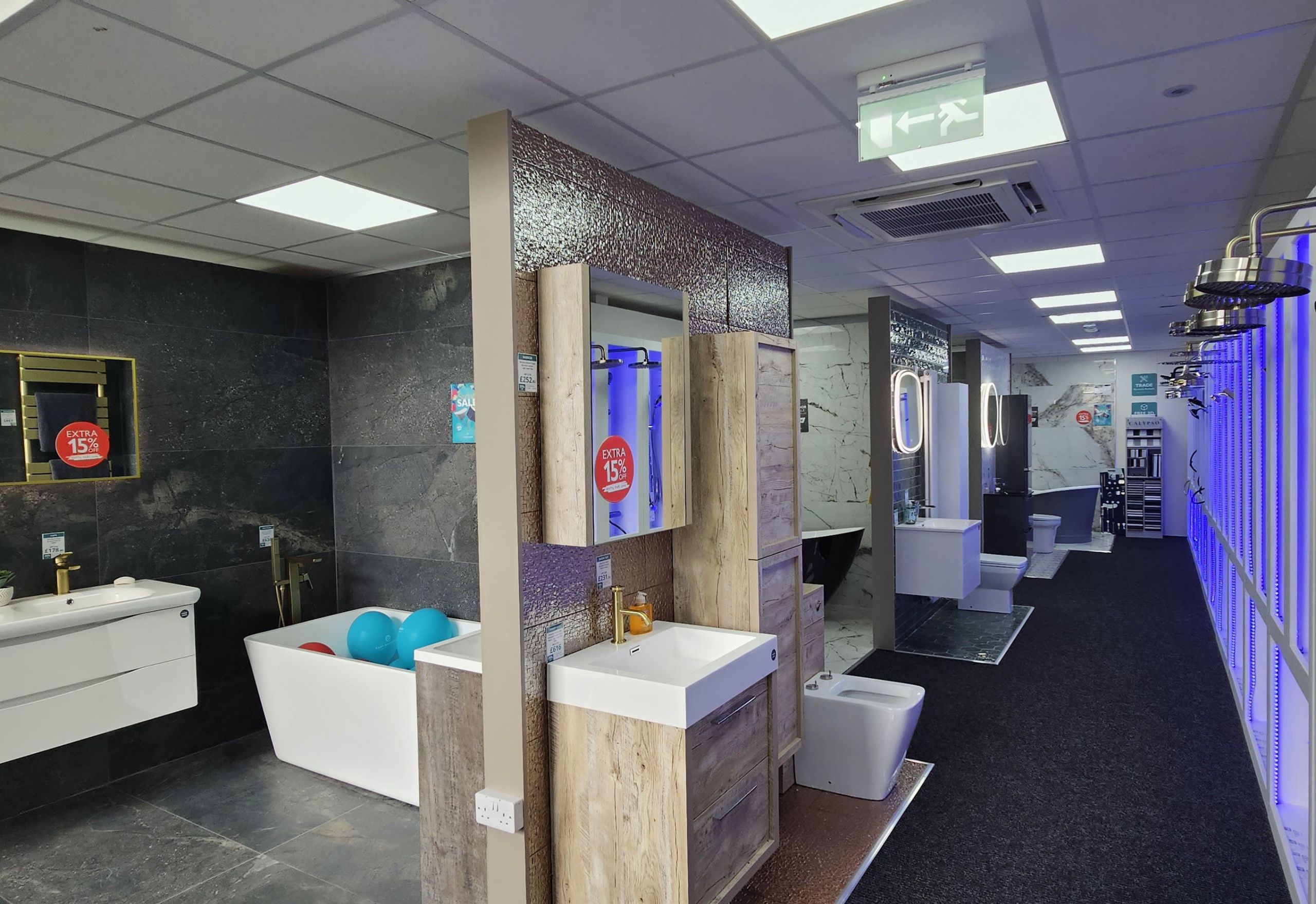 Kidderminster shower bays Easy Bathrooms